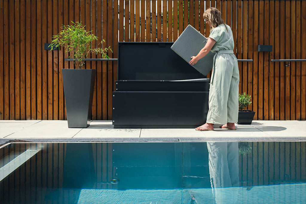 erzbube – Outdoor Loungemöbel, Metall-Features für den Außenbereich